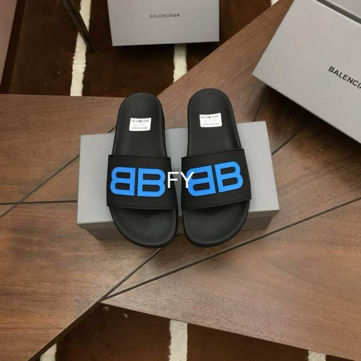Picture of Balenciaga Slippers _SKUBalenciagasz36-4510Cnfy04033384